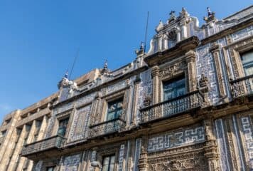 Fachada de la casa de los azulejos