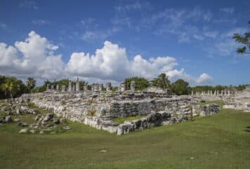 Panorámica zona arqueológica El Rey