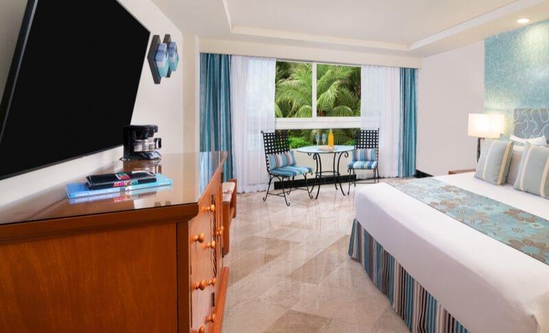 Quarto com estilo rústico e personalidad amigable